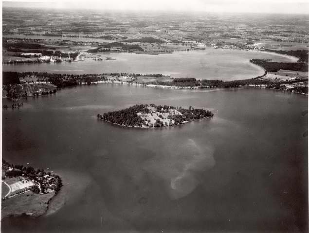 Apple Island